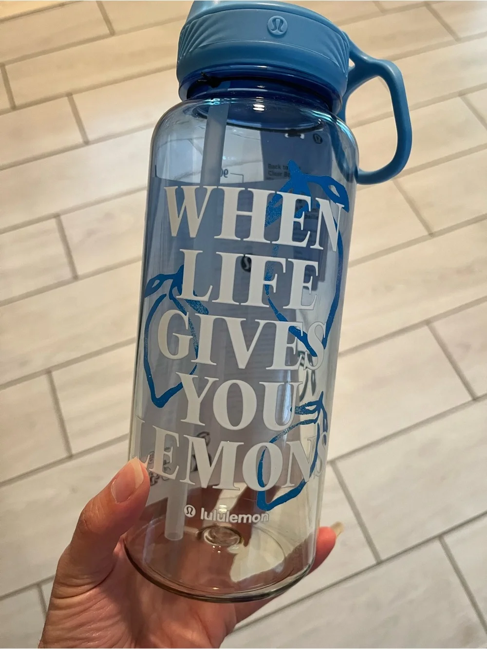 lululemon Back to Life Clear 32oz Bottle